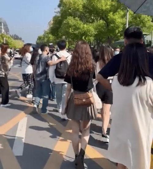 张真源私生爆料最新动态,最新动态揭秘不为人知的一面  第1张