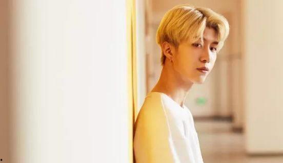 娱乐圈大爆料范丞丞,揭秘明星背后的故事 第2张 娱乐圈大爆料范丞丞,揭秘明星背后的故事 第2张